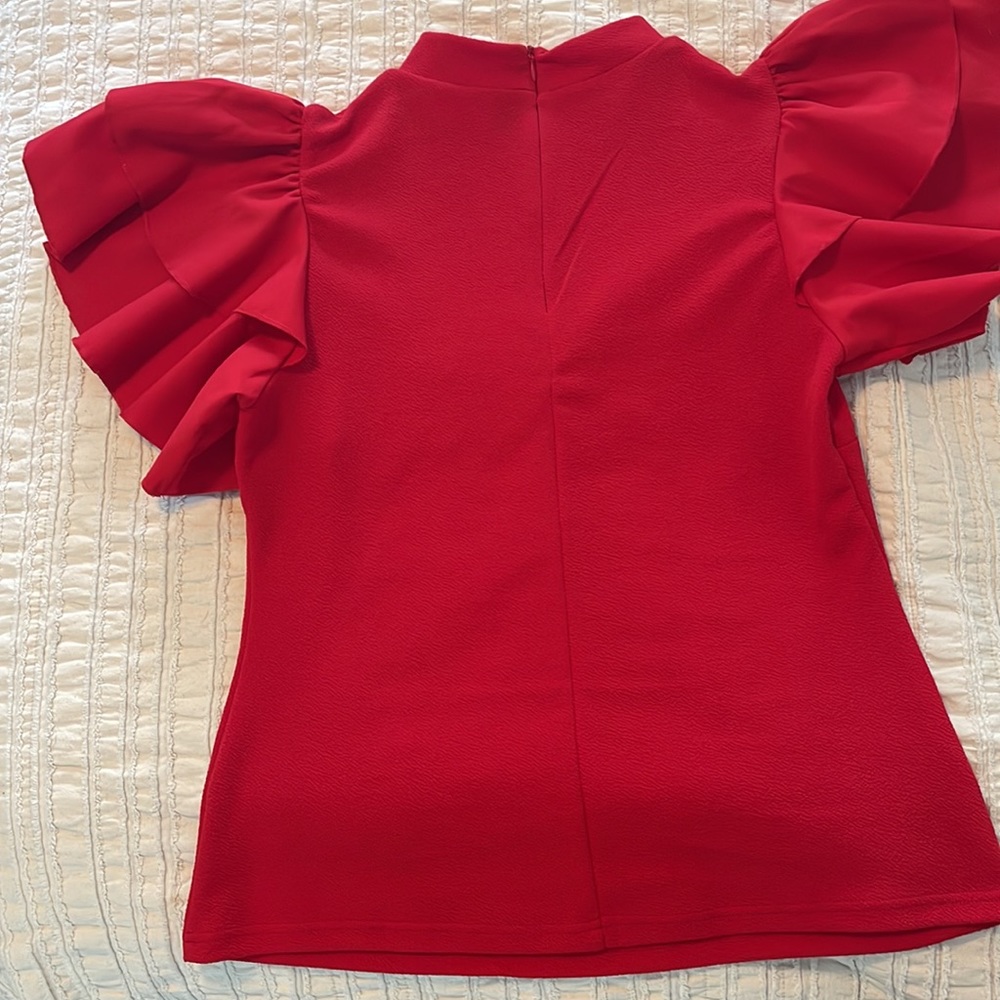 Bodycon Top Ruffle Sleeves - Picture 2 of 4